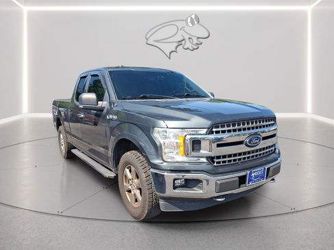 Used 2018 Ford F150 XLT w/ Equipment Group 302A Luxury AWD/4WD image 5