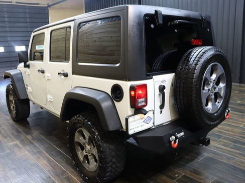Used 2017 Jeep Wrangler Unlimited Sport w/ Quick Order Package 24S AWD/4WD image 3