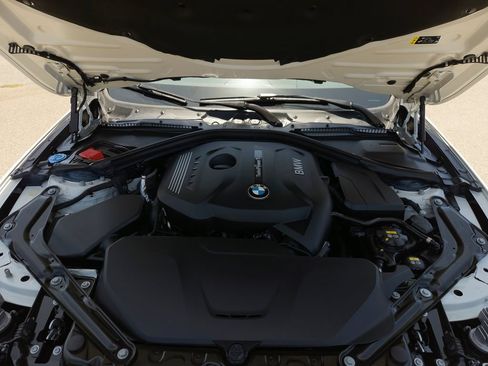 Used 2019 BMW 430i Convertible w/ M Sport Package RWD image 22