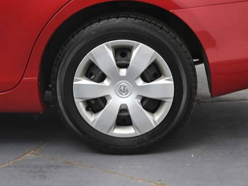 Used 2009 Toyota Camry LE FWD image 5
