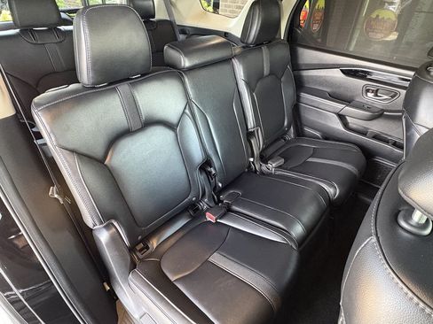 Used 2024 Honda Pilot EX-L image 30