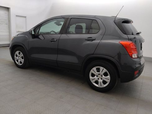 Used 2019 Chevrolet Trax LS w/ Tint and Cruise Package FWD image 3