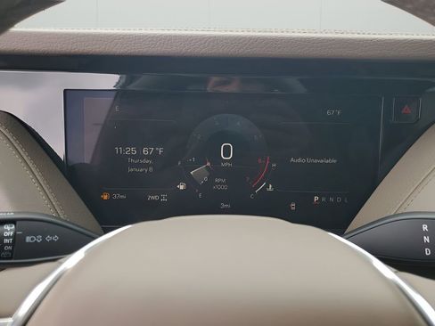 New 2026 GMC Yukon Denali w/ Sun & Power Step Package image 37