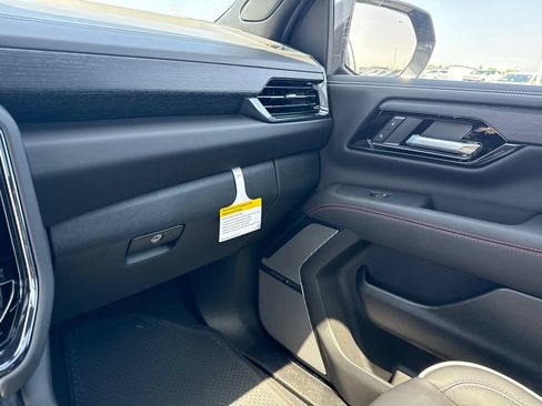 New 2026 GMC Yukon XL AT4 Ultimate AWD/4WD image 27