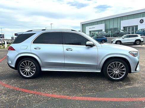 Used 2024 Mercedes-Benz GLE 450 4MATIC image 9