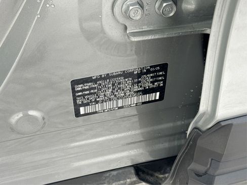 Used 2025 Subaru Forester Premium AWD/4WD image 15