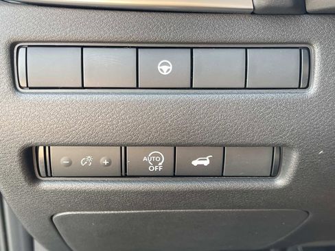 New 2026 Nissan Rogue Platinum AWD/4WD image 33