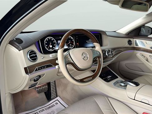 Used 2017 Mercedes-Benz S 550 Sedan image 20