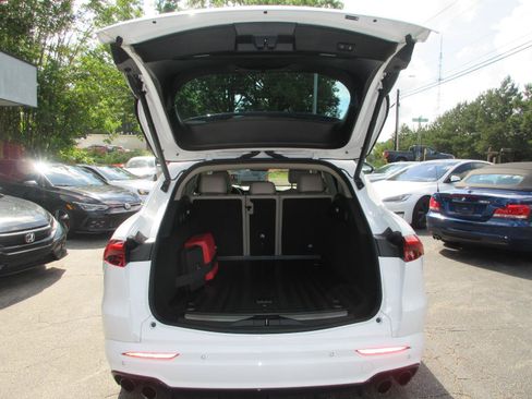 Used 2023 Maserati Grecale GT AWD/4WD image 15
