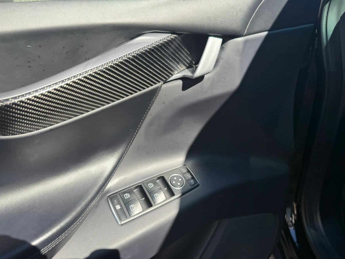 Used 2019 Tesla Model X Performance AWD/4WD image 34