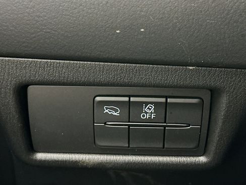 Used 2025 MAZDA CX-5 AWD 2.5 S w/ Select Package image 17