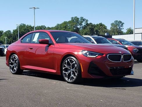 Used 2025 BMW 230i xDrive Coupe w/ M Sport Package AWD/4WD image 8