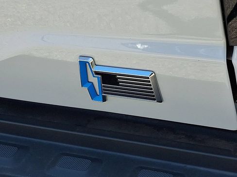 Used 2025 Ford F150 Lightning Flash AWD/4WD image 31