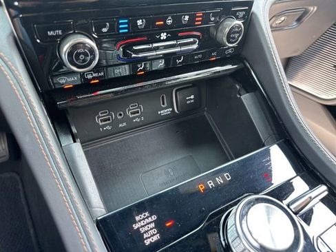 Used 2023 Jeep Grand Cherokee Summit image 76