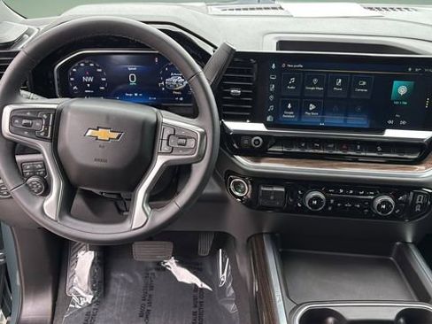 Certified 2026 Chevrolet Silverado 2500 LT w/ Safety Package AWD/4WD image 9