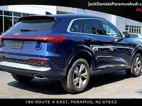 Used 2025 Audi Q5 Premium AWD/4WD image 2