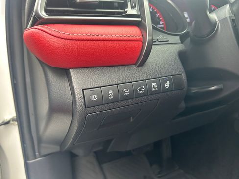 Used 2021 Toyota Camry XSE w/ Navigation Package image 21