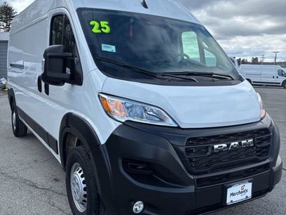 Used 2025 RAM ProMaster 2500 w/ Convenience Group