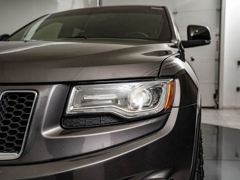 Used 2015 Jeep Grand Cherokee Limited w/ Luxury Group II AWD/4WD image 13