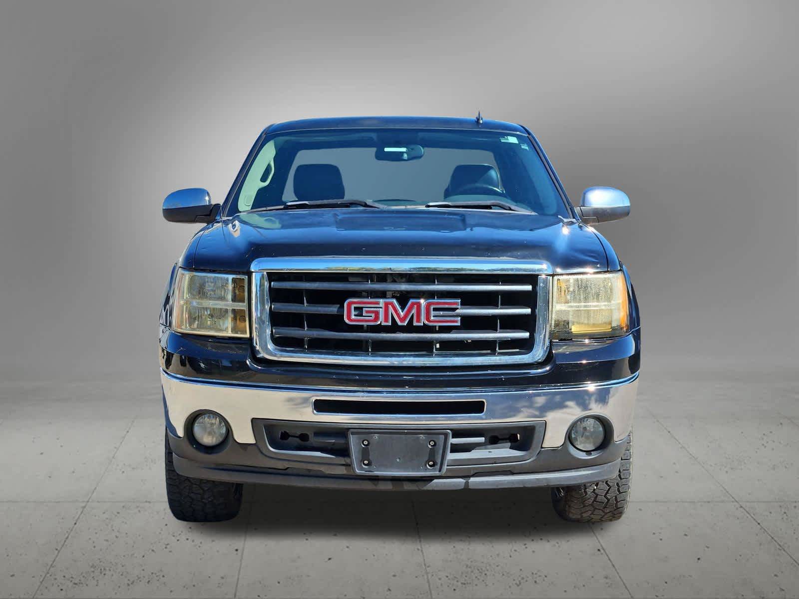 Used 2010 GMC Sierra 1500 SLE w/ Texas Edition RWD image 11