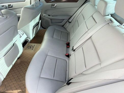 Used 2014 Mercedes-Benz E 350 Sedan image 14