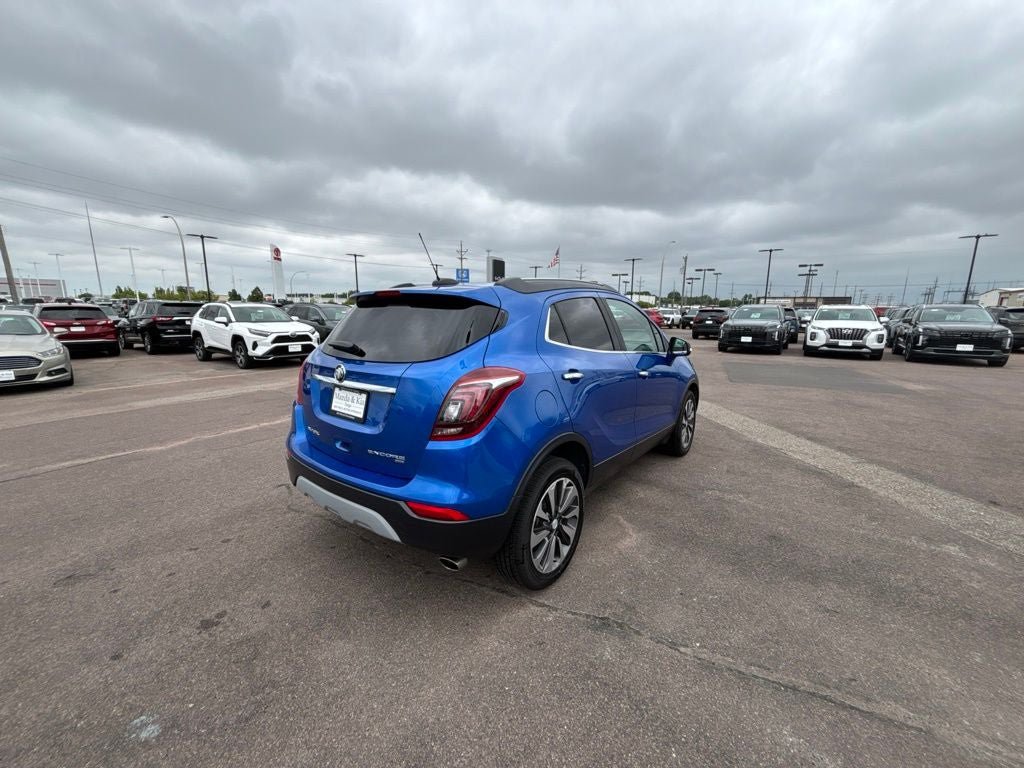 Used 2018 Buick Encore Essence AWD/4WD image 5