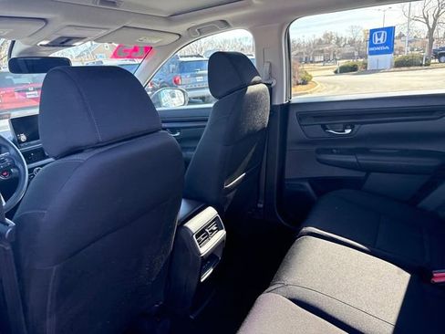 Certified 2025 Honda CR-V EX image 21