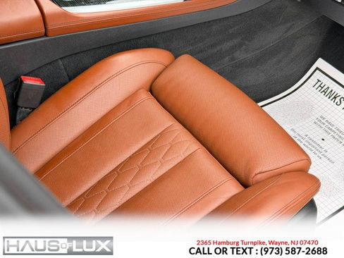 Used 2022 BMW X7 M50i w/ Executive Package image 21