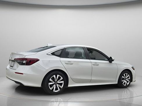 Used 2025 Honda Civic LX image 7