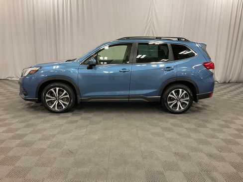 Used 2023 Subaru Forester Limited w/ Popular Package #2 AWD/4WD image 8