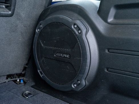 Used 2022 Jeep Wrangler Unlimited Sport image 10