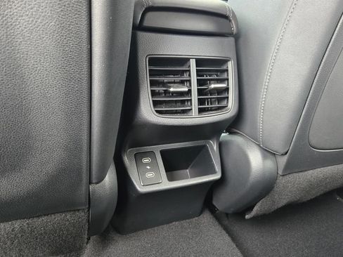 Used 2025 Kia Seltos EX w/ EX Sunroof Package FWD image 14