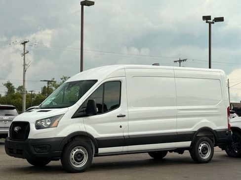 New 2026 Ford Transit 250 148 Medium Roof RWD image 46