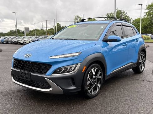 Used 2022 Hyundai Kona Limited AWD/4WD image 5