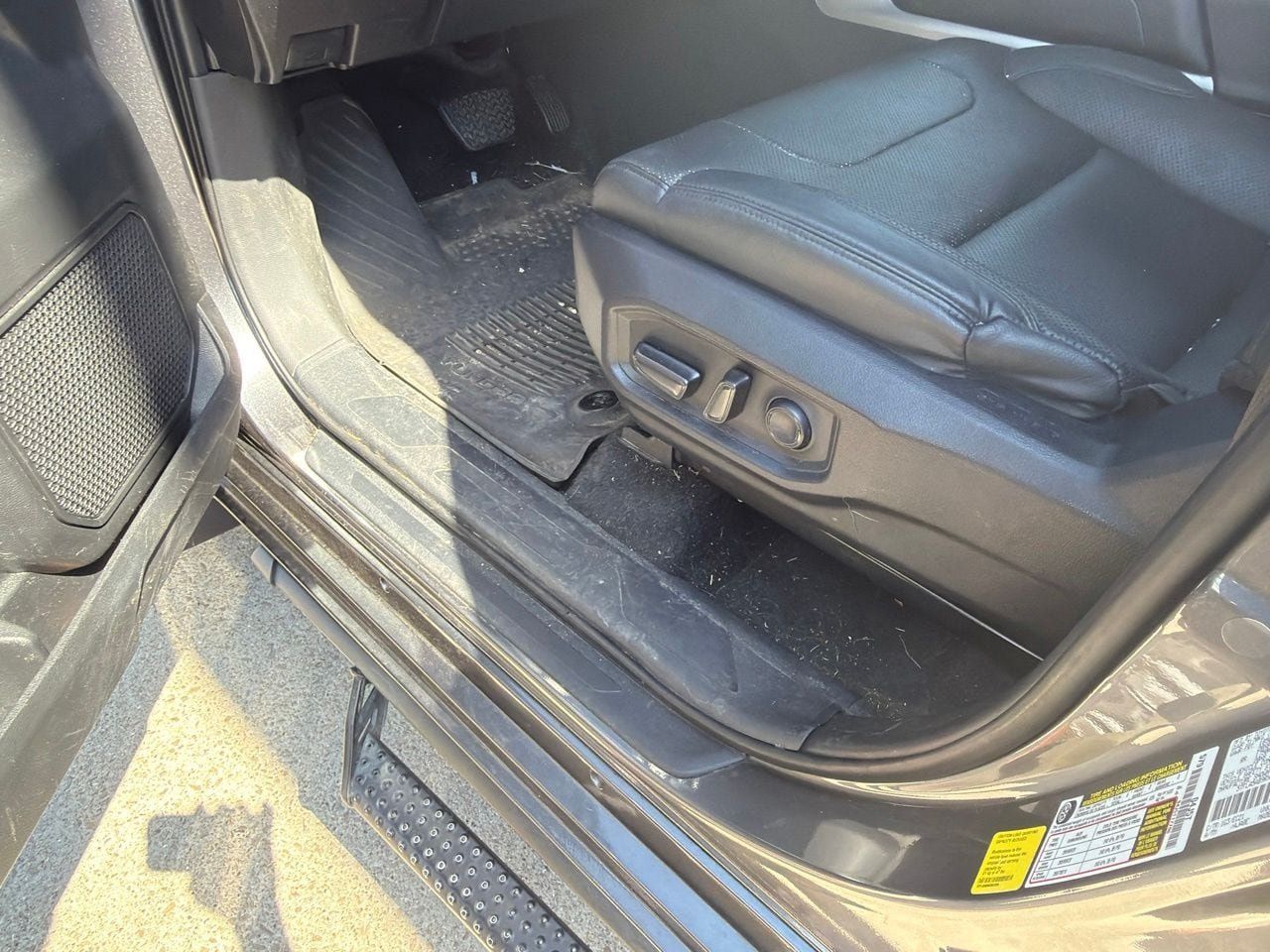 Used 2024 Toyota Tundra SR5 w/ SR5 Premium Package RWD image 9