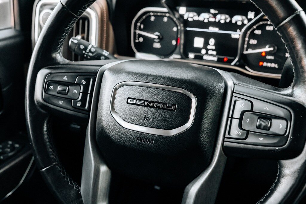 Used 2023 GMC Sierra 3500 Denali w/ Denali Ultimate Package AWD/4WD image 28