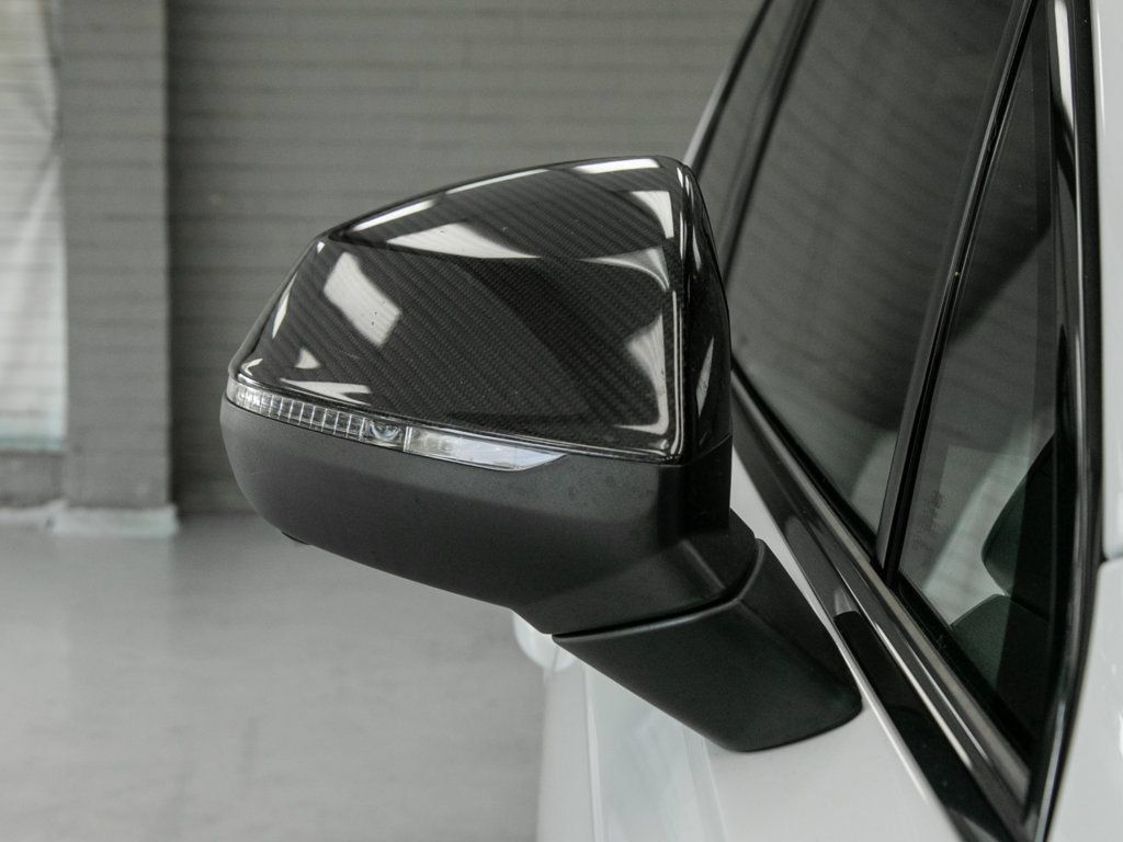 Used 2023 Audi SQ7 Prestige w/ Prestige Package AWD/4WD image 9