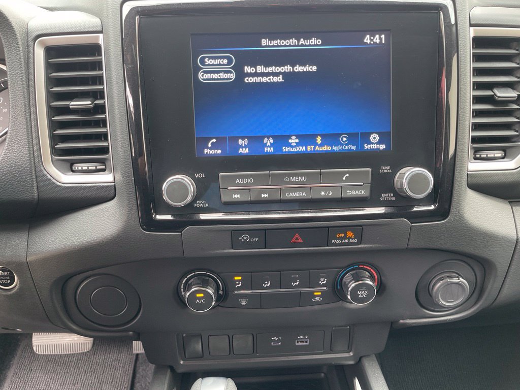 Used 2024 Nissan Frontier SV RWD image 12