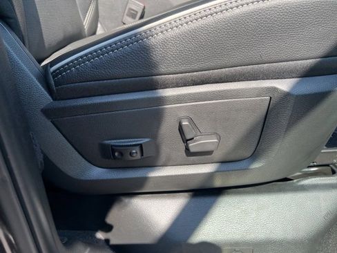 Used 2025 RAM 2500 Limited image 15