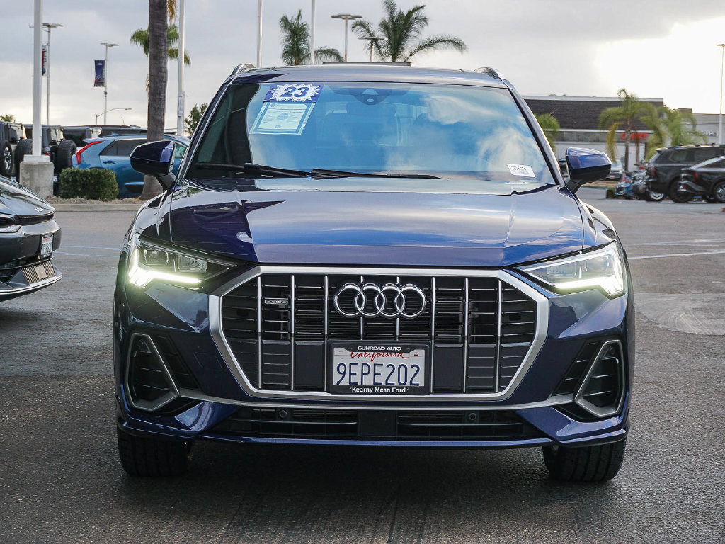 Used 2023 Audi Q3 2.0T Premium AWD/4WD image 2