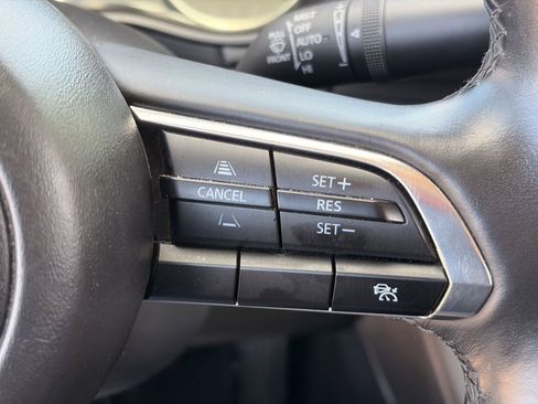 Used 2024 MAZDA MAZDA3 s AWD/4WD image 25