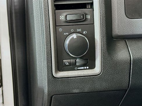 Used 2017 RAM 1500 Tradesman image 16