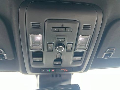 Used 2024 GMC Yukon Denali w/ LPO, Floor Liner Package AWD/4WD image 24
