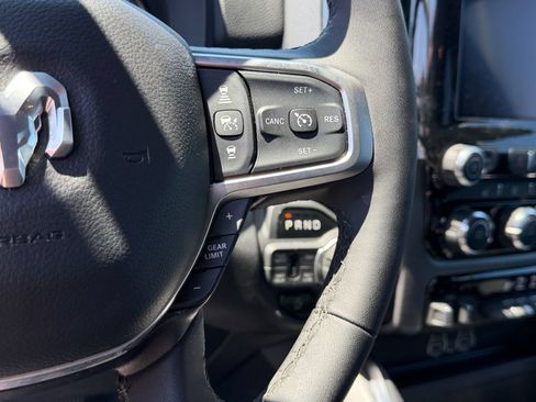 Used 2025 RAM 1500 Big Horn AWD/4WD image 23