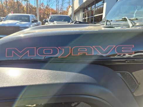 New 2025 Jeep Gladiator Mojave w/ Convenience Group image 13