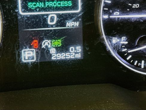 Used 2024 Subaru Outback Touring AWD/4WD image 19