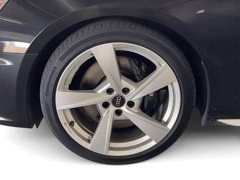 Used 2024 Audi S4 Premium image 12