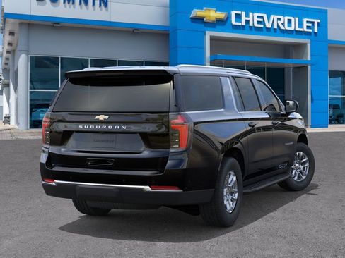 New 2026 Chevrolet Suburban LS RWD image 5