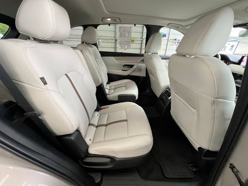 Used 2024 MAZDA CX-90 Plug-In Hybrid w/ Premium Plus AWD/4WD image 18