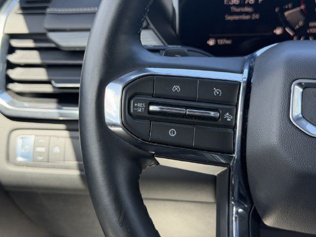 Used 2026 GMC Acadia Elevation w/ Elevation Premium Package FWD image 29